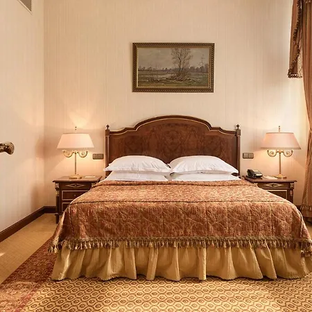 Hotel Premier Palace