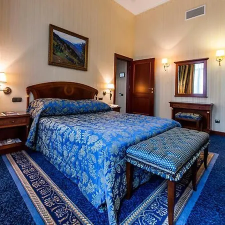 Premier Palace 5* Kiev