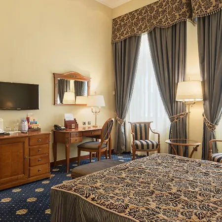 Hotell Premier Palace 5*